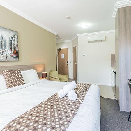 Best Western Plus Camperdown Suites Сидней Экстерьер фото